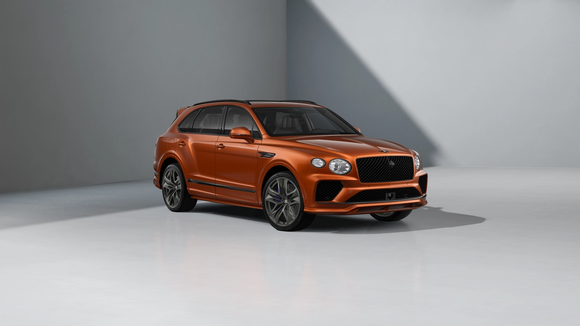Bentley Bentayga Speed front view